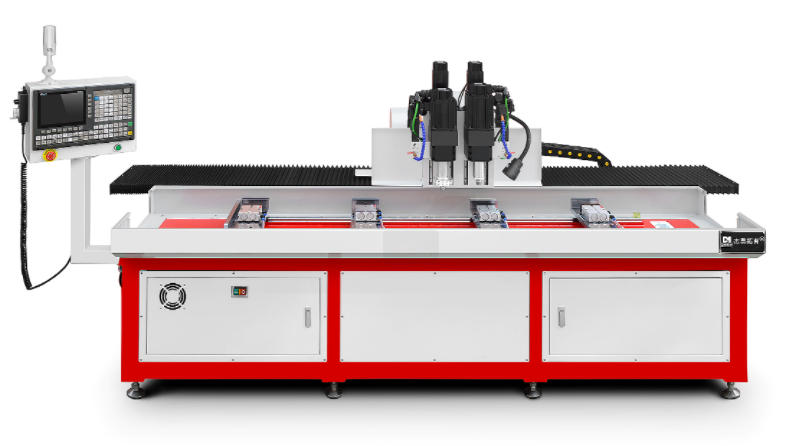 數(shù)控鉆孔機(jī)